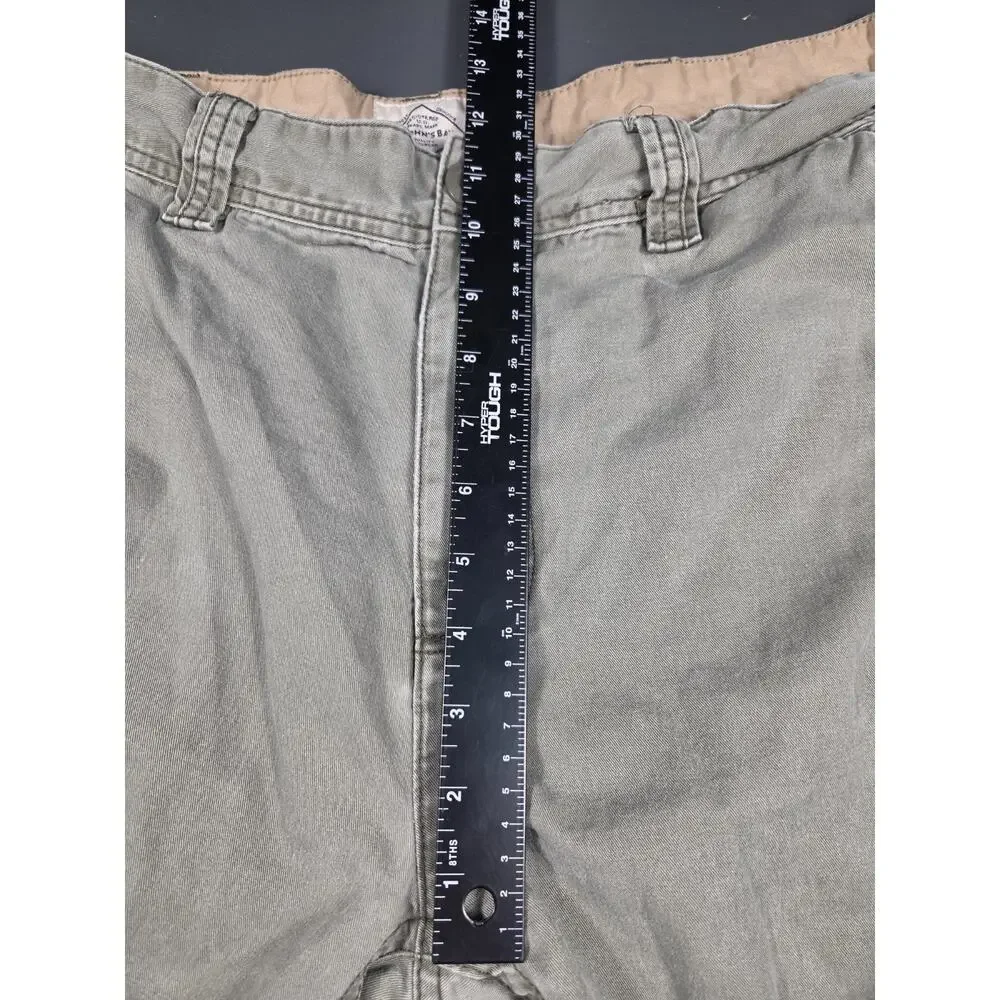 St. John's Bay Men's Cargo Shorts Olive Green Cotton Utility Hiking Size 38